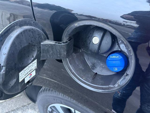 PEUGEOT 208 BlueHDi 100 S&S 5 porte Signature