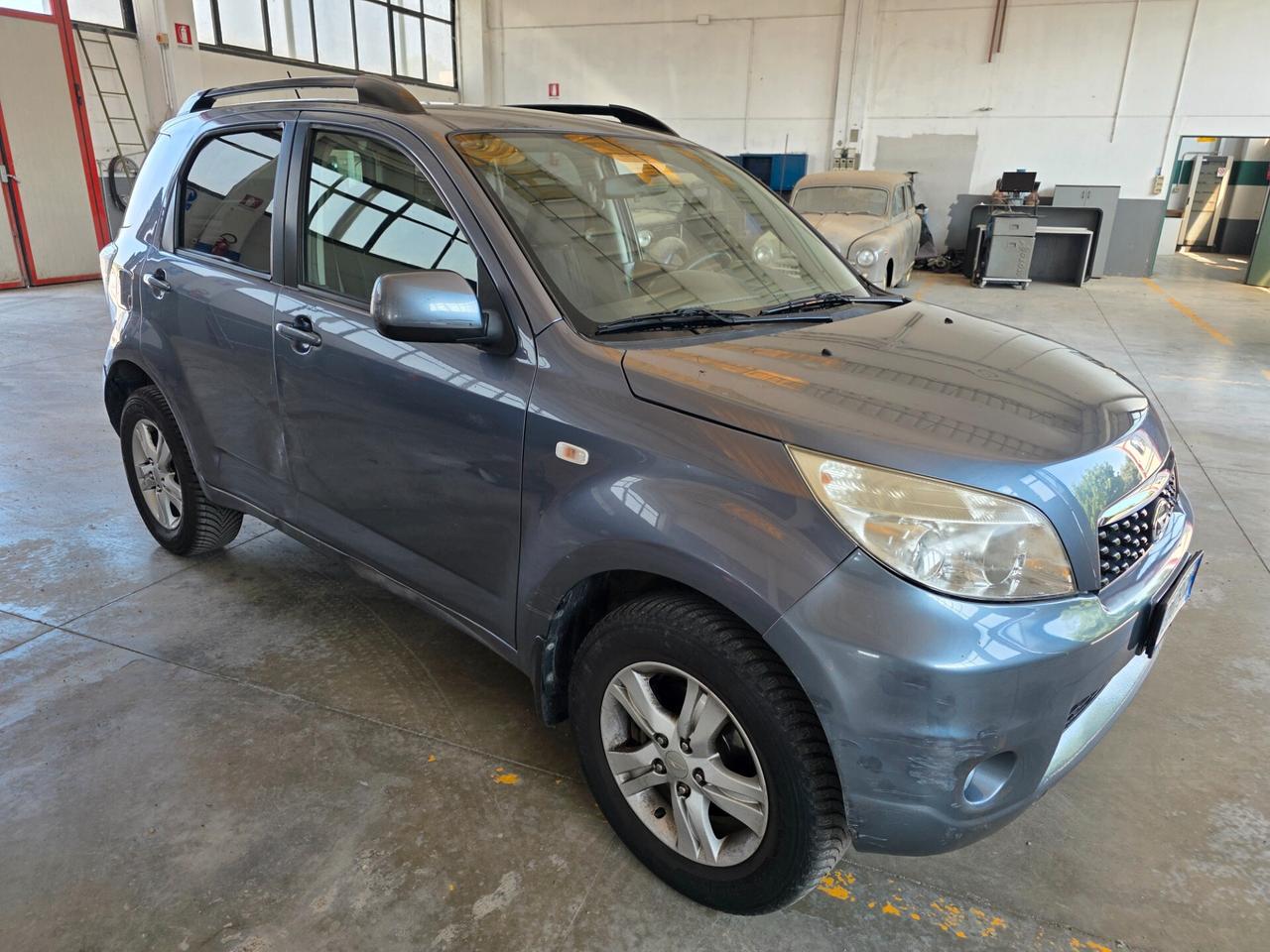 Daihatsu Terios 1.5 4WD B You O/F Five GPL