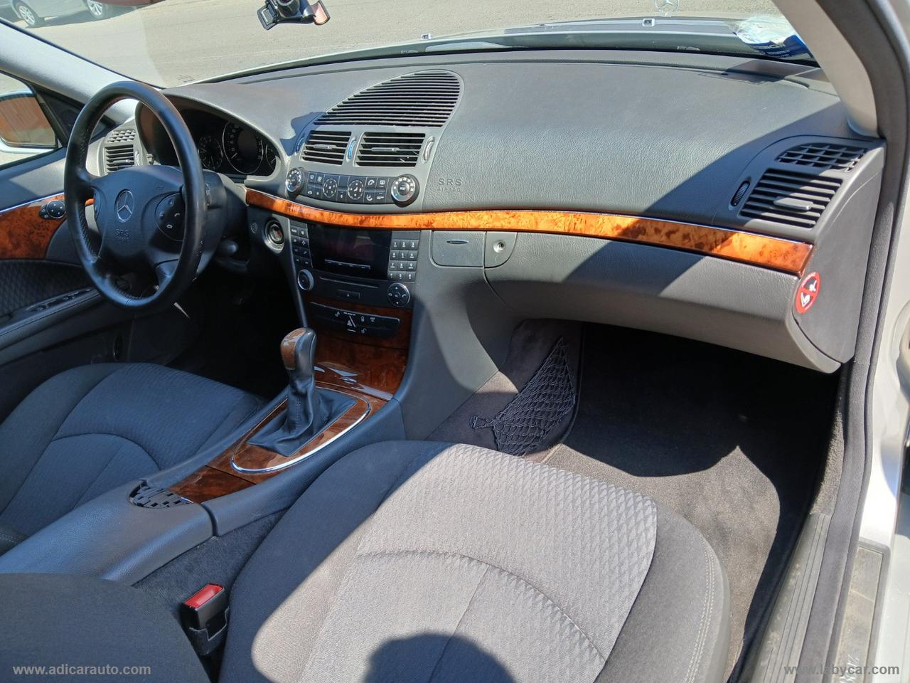 MERCEDES-BENZ E 270 CDI Elegance