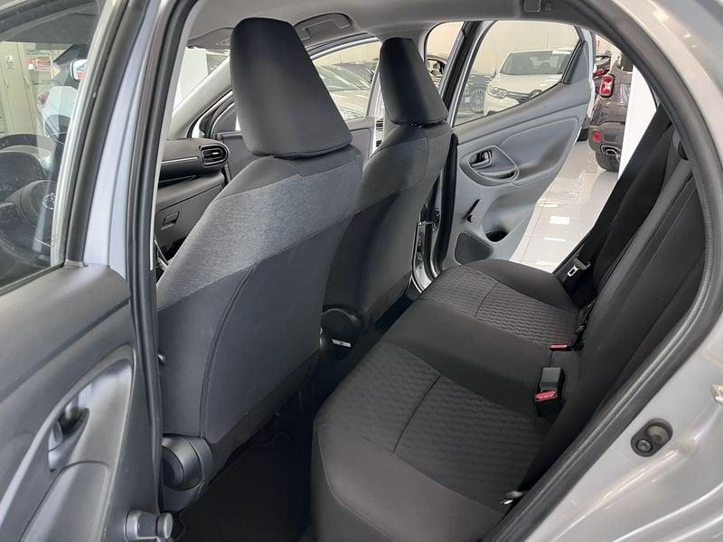 Toyota Yaris Yaris 1.0 5 porte Active
