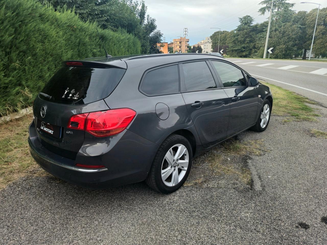 Opel Astra 1.7 CDTI 110CV Sports Tourer Elective