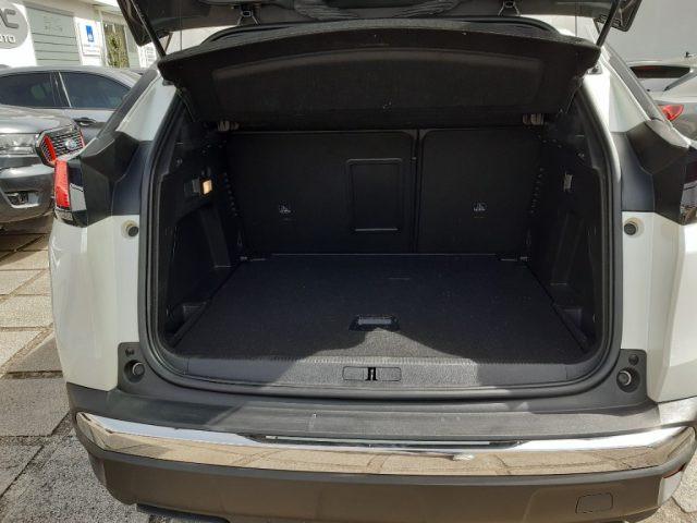 PEUGEOT 3008 BlueHDi 130 S&S EAT8 GT