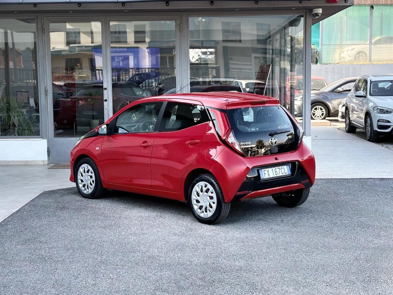 Toyota Aygo 1.0 Benzina 72CV E6 Neo - 2019