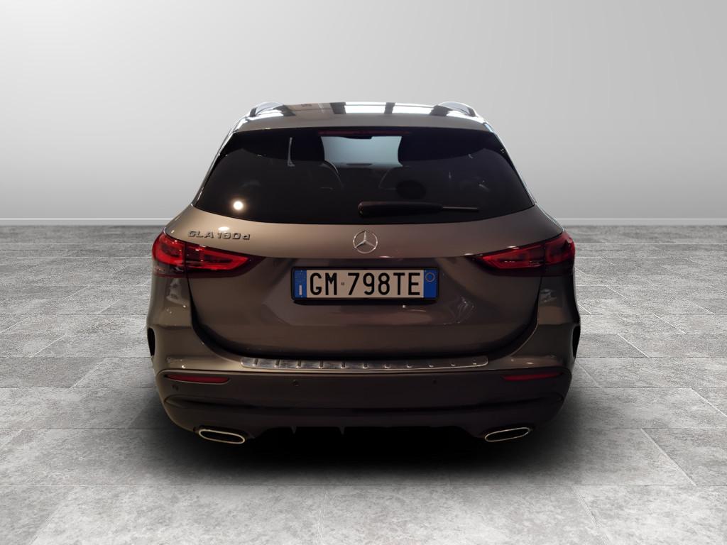 Mercedes-Benz GLA-H247 2020 - GLA 180 d Premium auto