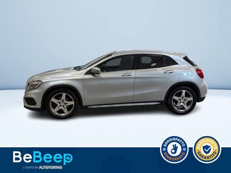 Mercedes-Benz GLA 200 D (CDI) PREMIUM 4MATIC AUTO