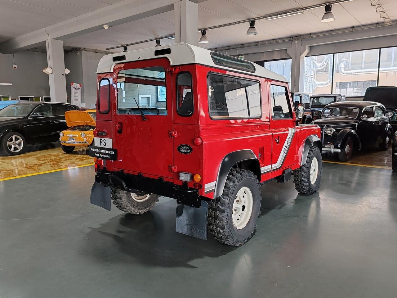 Land Rover Defender 90 turbodiesel Station Wagon County