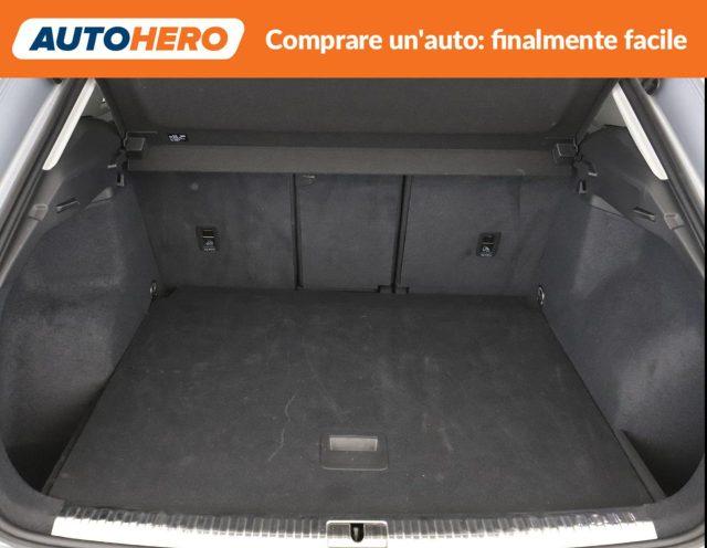 AUDI Q3 35 TDI Business Advanced
