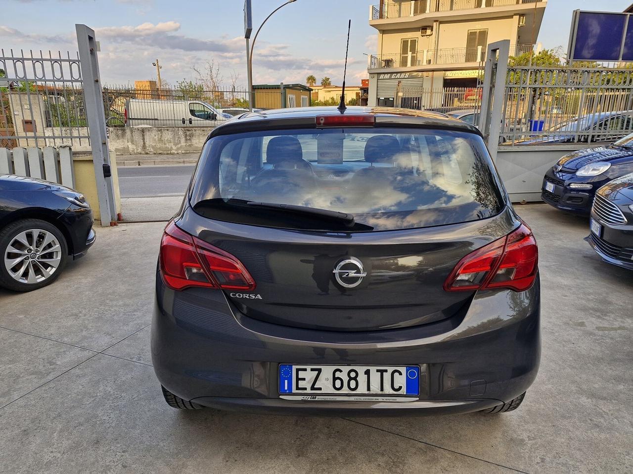 OPEL CORSA 1.2 BENZINA 69CV 46000KM PARI AL NUOVO