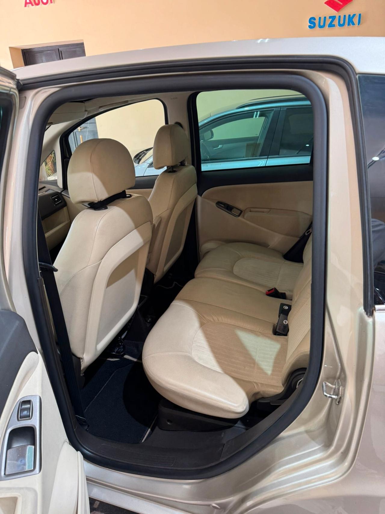 Lancia MUSA 1.4 16V Platino Plus