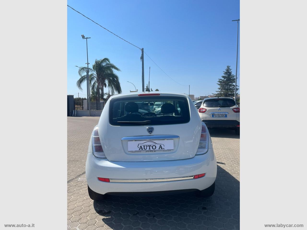 LANCIA Ypsilon 1.2 69 CV Platino