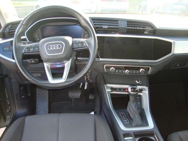 Audi Q3 35 TDI S tronic Business Advanced