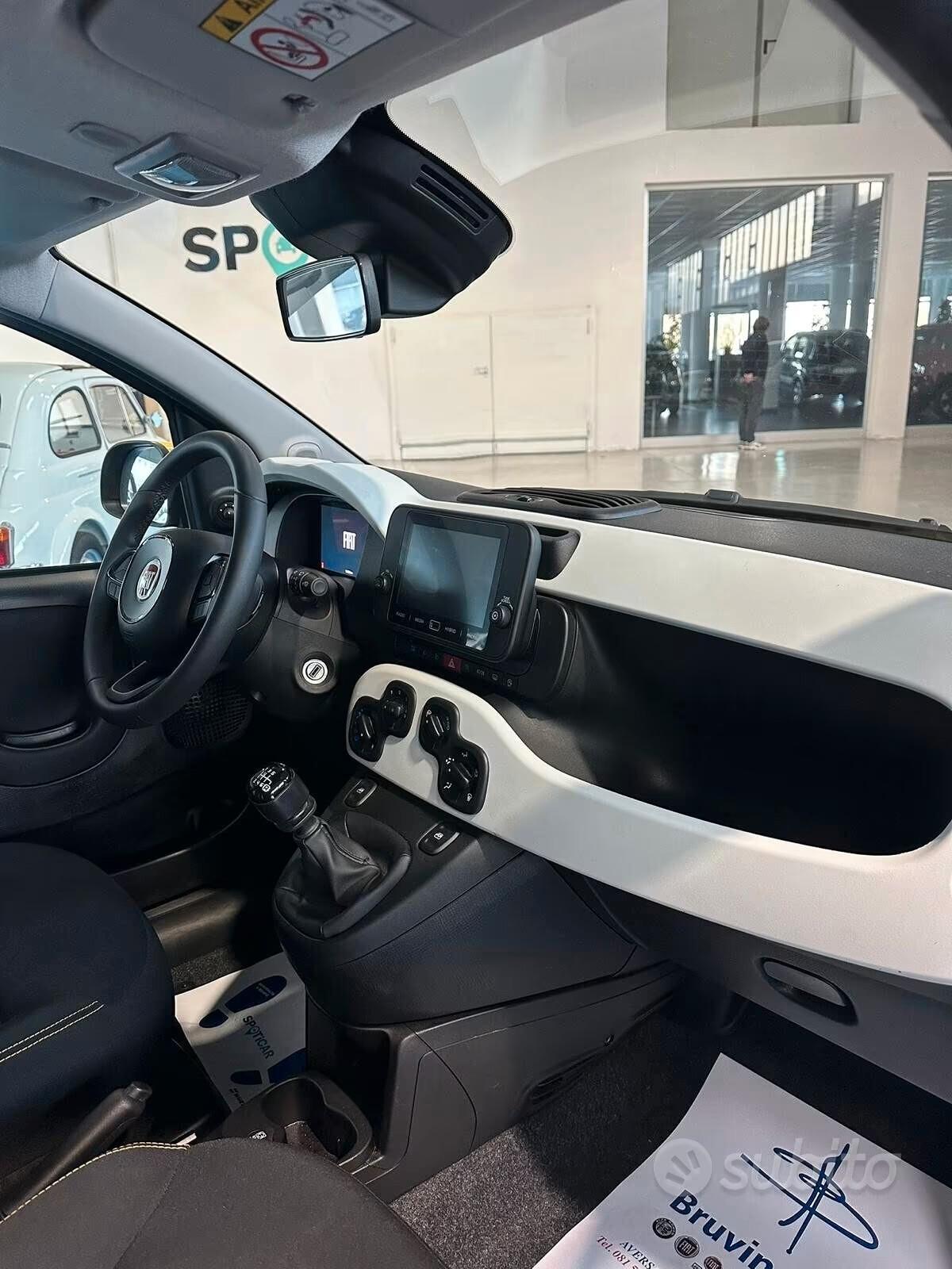 Fiat Panda 1.0 FireFly S&S Hybrid Pandina