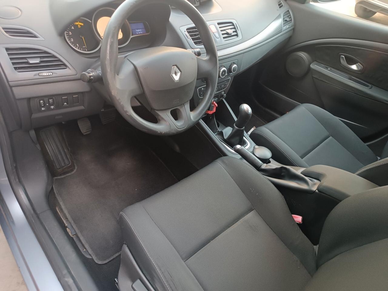 Renault Megane 1.5 diesel garanzia