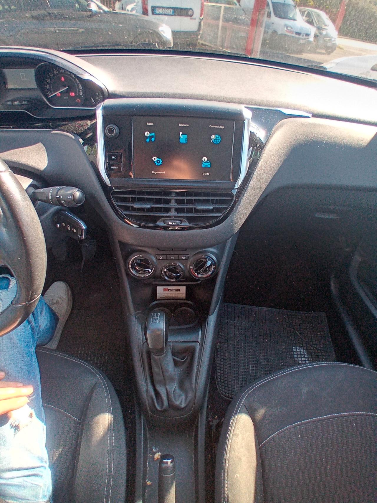 Peugeot 208 PureTech 82 5p. GPL Allure finanzio