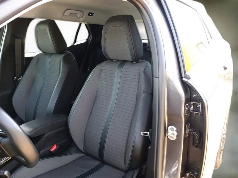 PEUGEOT 2008 BlueHDi 130 EAT8 Allure S/S aut.