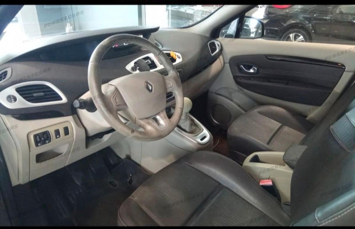 Renault Scenic Grand Scénic 7 Posti 1.9 dCi anche Noleggio