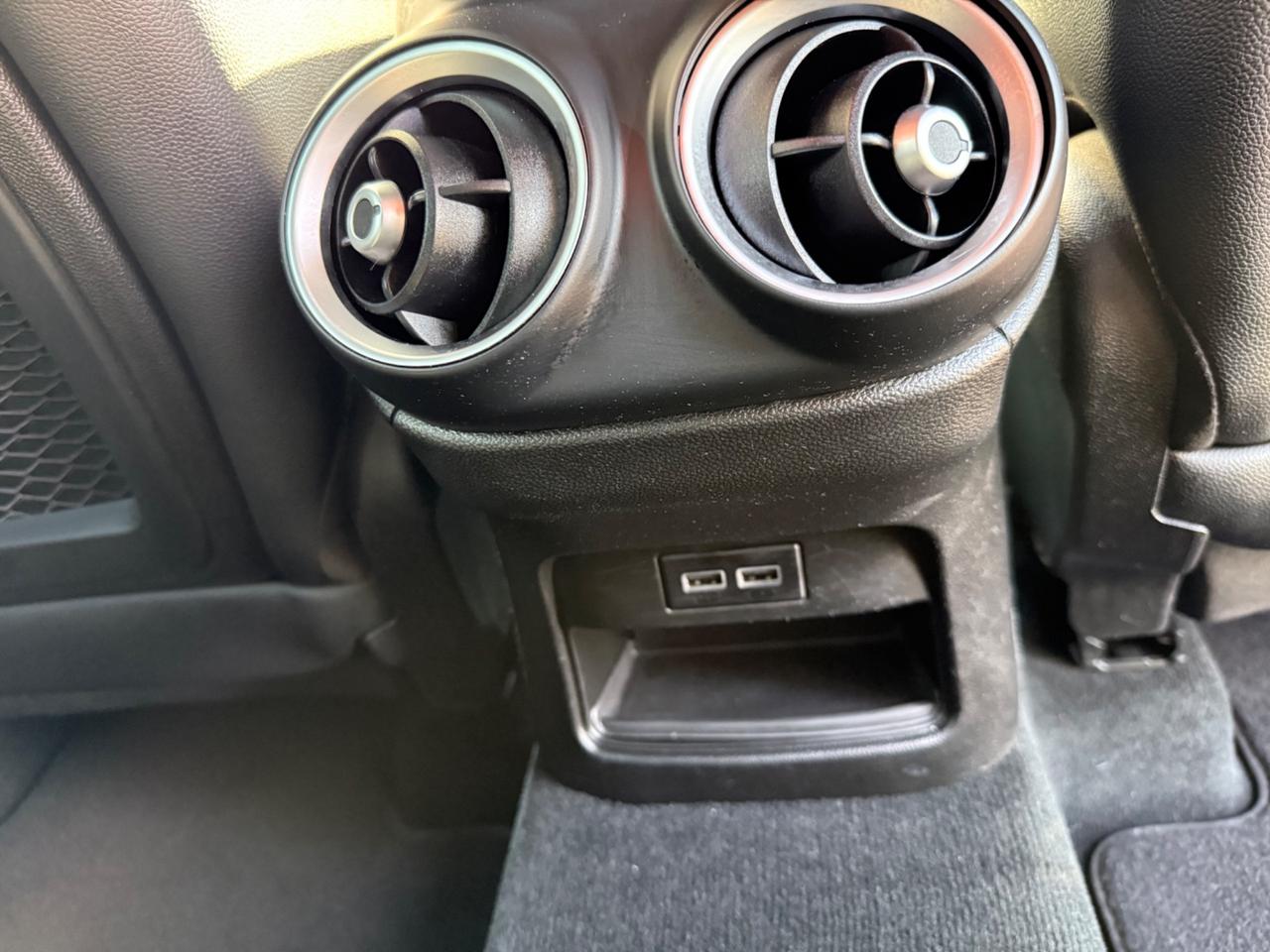 Alfa Romeo Stelvio 2.2 Turbodiesel 210 CV AT8 Q4 Veloce