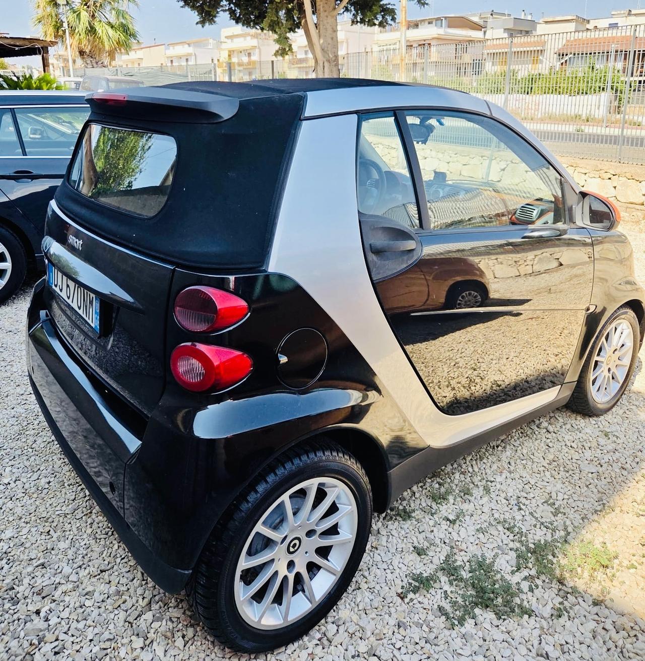 Smart ForTwo 1000 62 kW coupé passion