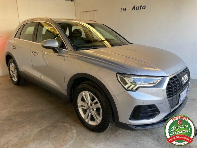 AUDI Q3 35 TDI Business