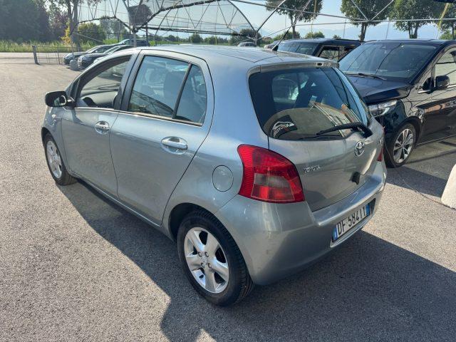 TOYOTA Yaris 1.3 5 porte Luna***Cambio Automatico***