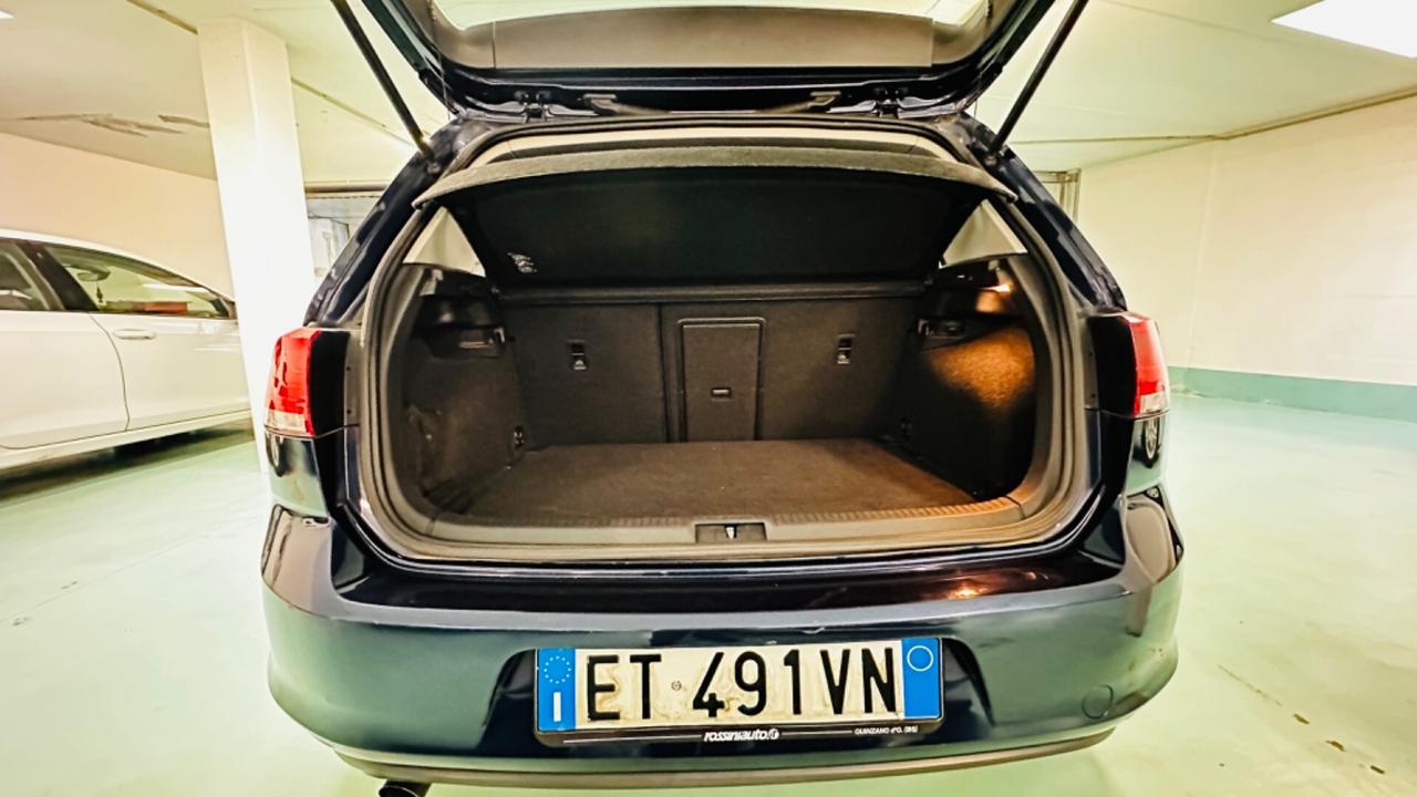 Volkswagen Golf 1.6 TDI 5p. Highline Technology.anche per neopatentati