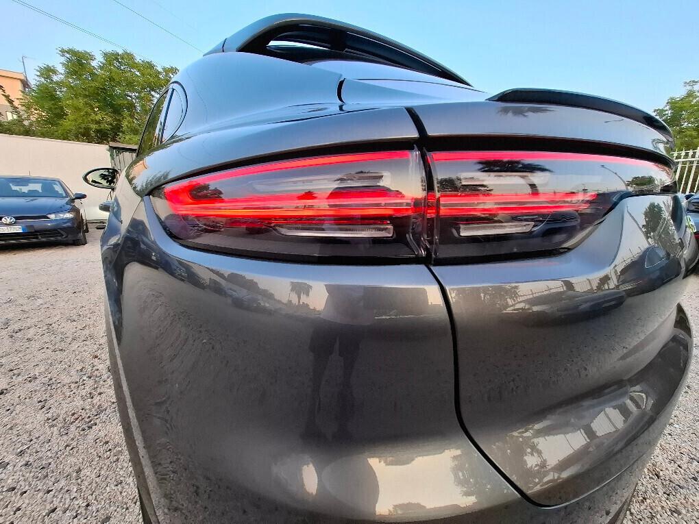 Porsche Cayenne Coupé 3.0 V6 E-Hybrid