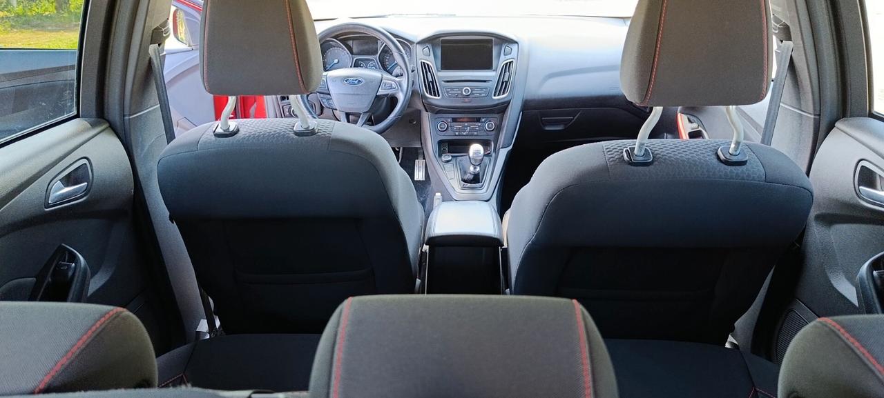 Ford Focus 1.5 TDCi ST Line