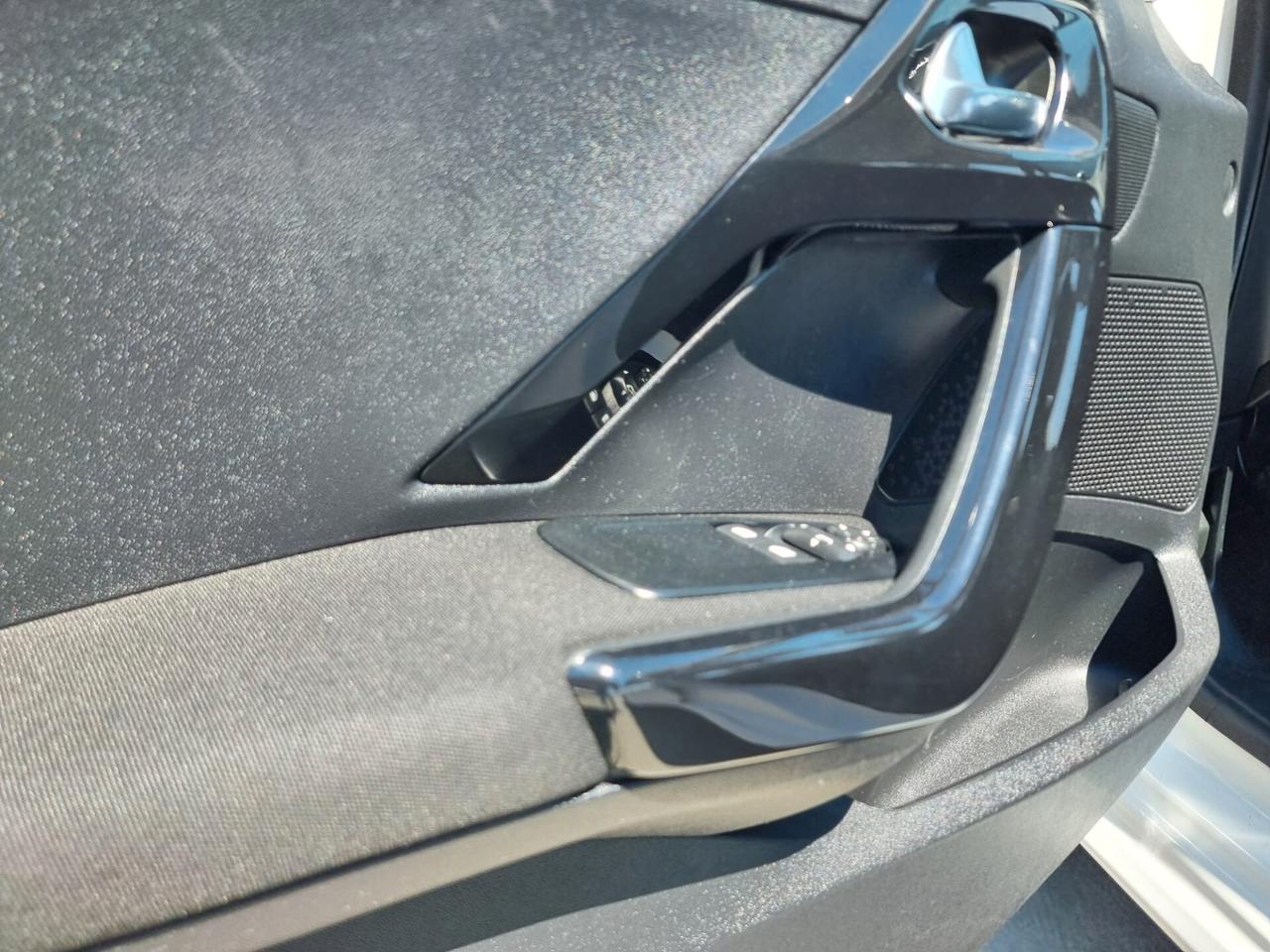 Peugeot 208 BENZINA 68CV 5 porte Access