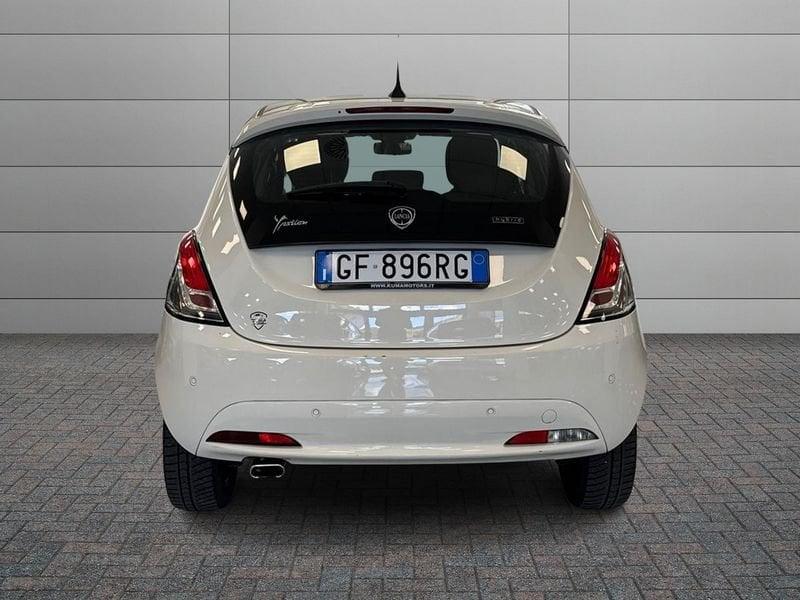 Lancia Ypsilon 1.0 FireFly 70cv S&S Hybrid GOLD