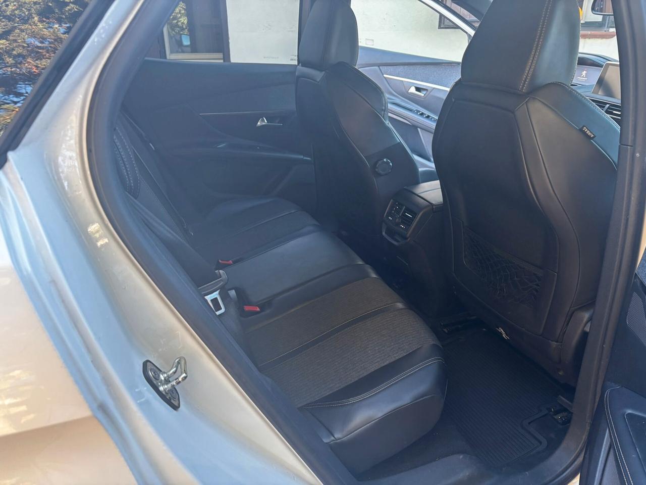 Peugeot 3008 BlueHDi 120 S&S BC Business UNICO PROPRIETARIO BELLISSIMA PERMUTABILE