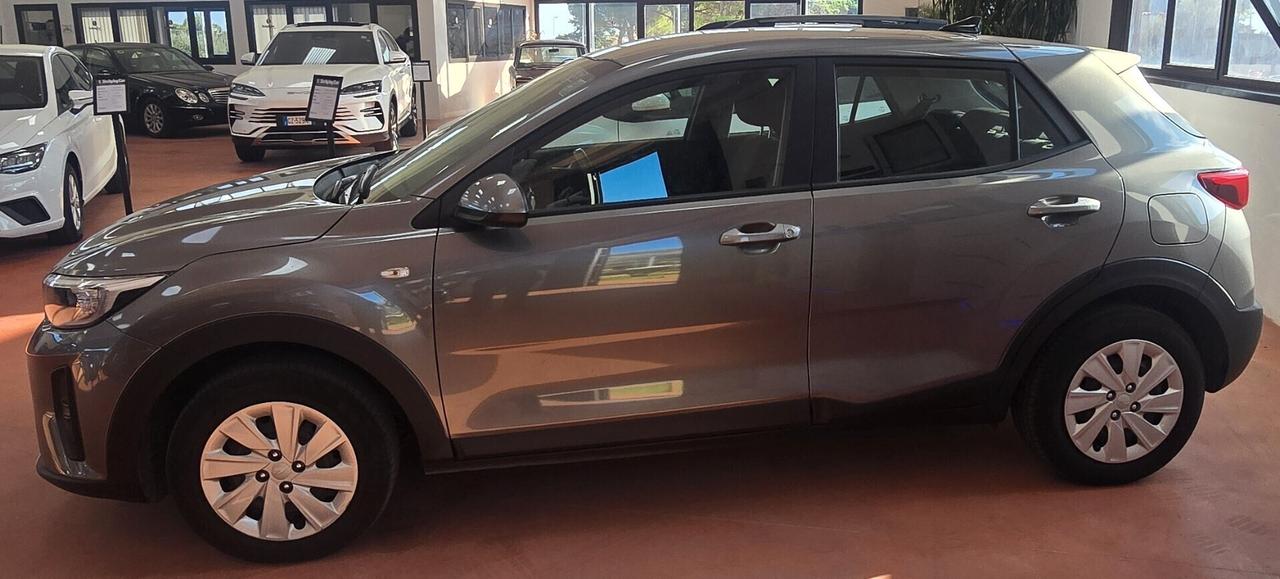 Kia Stonic 1.2 Urban DPI 80 CV (59 kW) - Il Urban Crossover Compatto e Affidabile