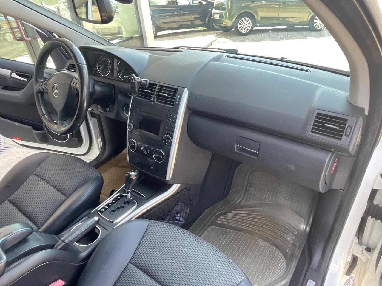 Mercedes-benz A 160 AUTOMATIC Avantgarde