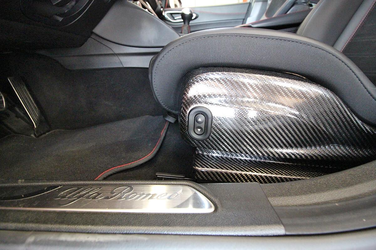 Alfa Romeo Giulia Quadrifoglio MANUALE 2.9 V6 Bi-Turbo