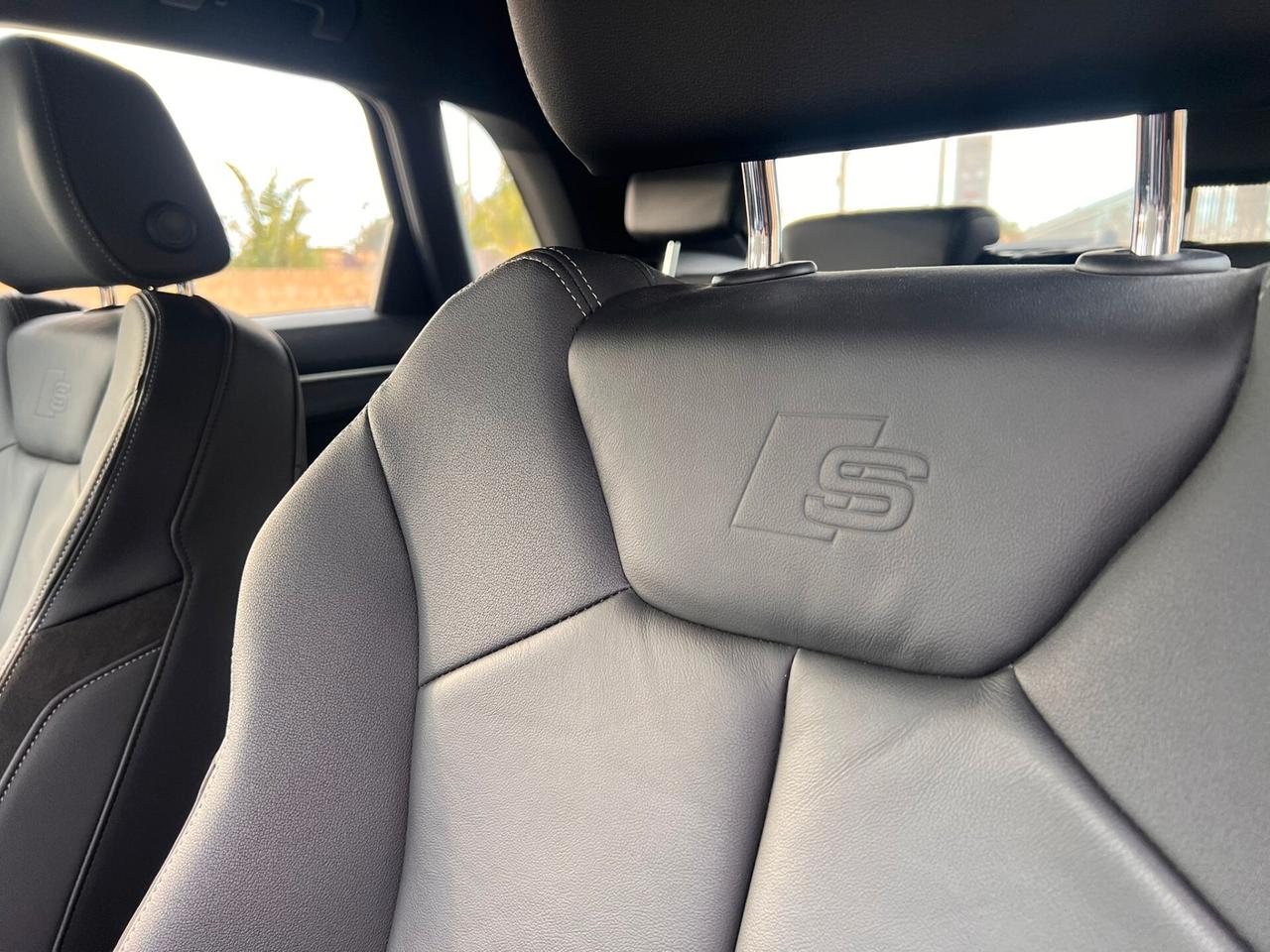 Audi Q3 40 TDI quattro S tronic line edition