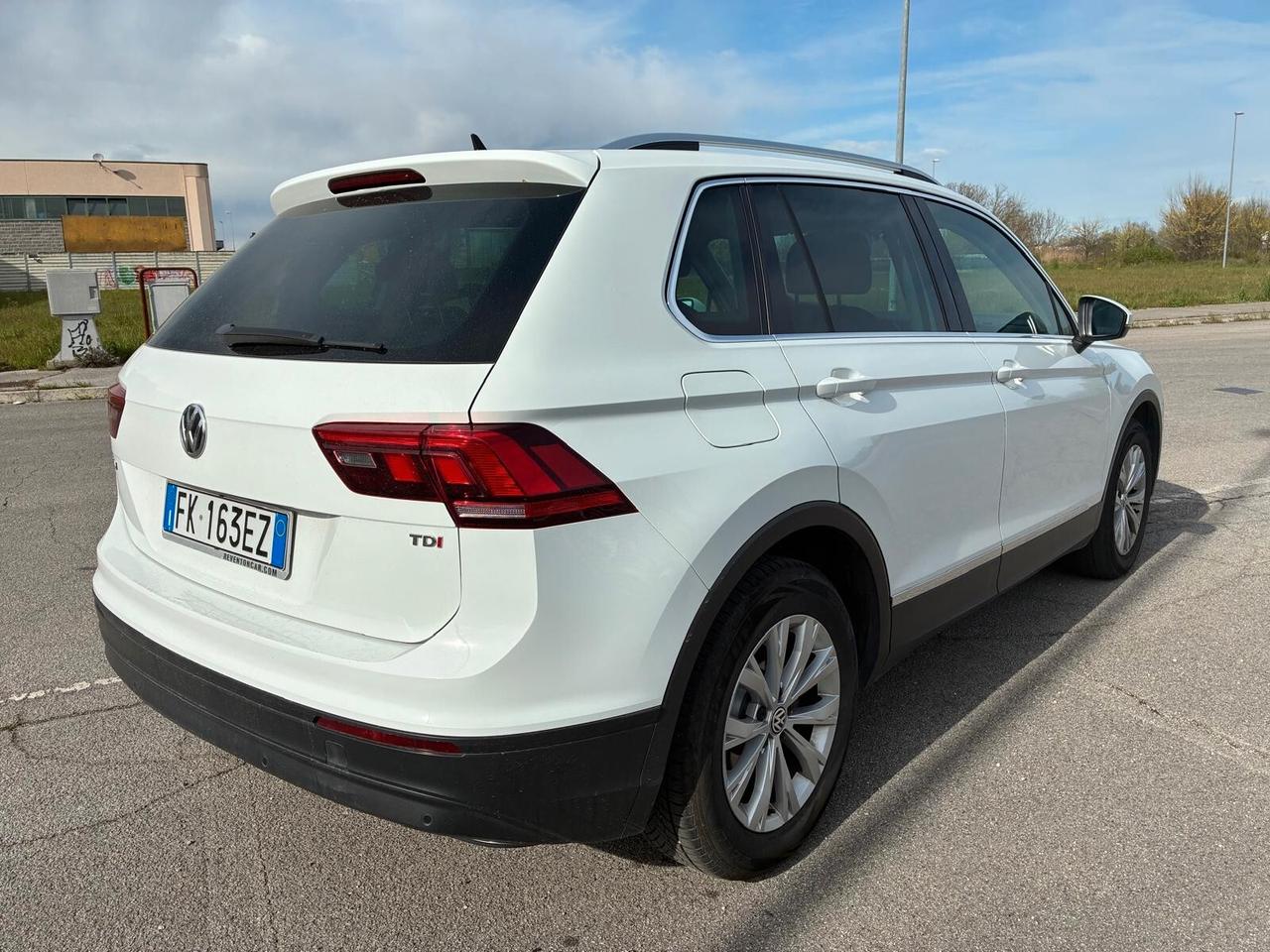 Volkswagen Tiguan 1.6 TDI SCR Business BlueMotion Technology