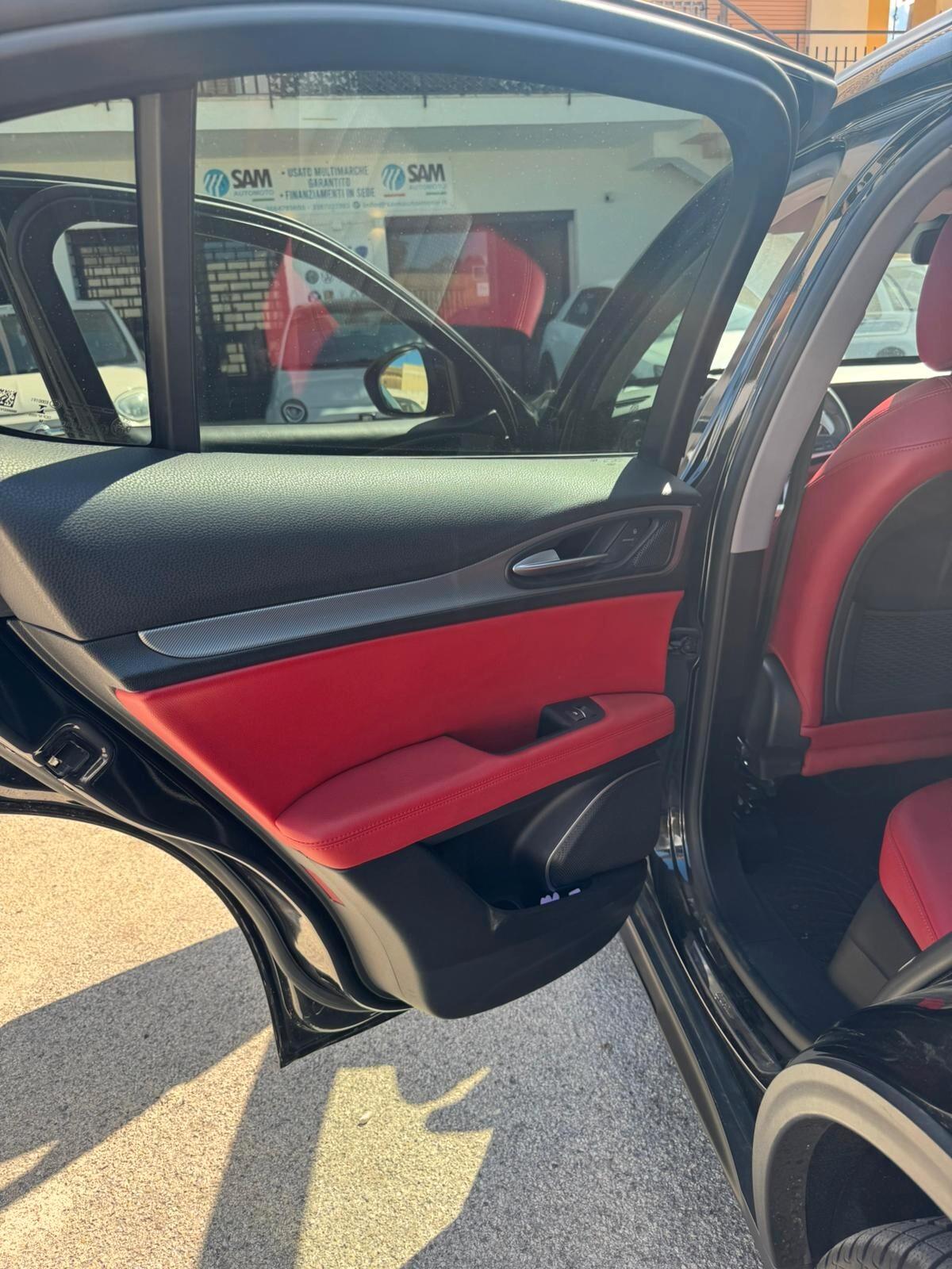 Alfa Romeo Stelvio 2.2 Turbodiesel 190 CV AT8 Q4 Executive