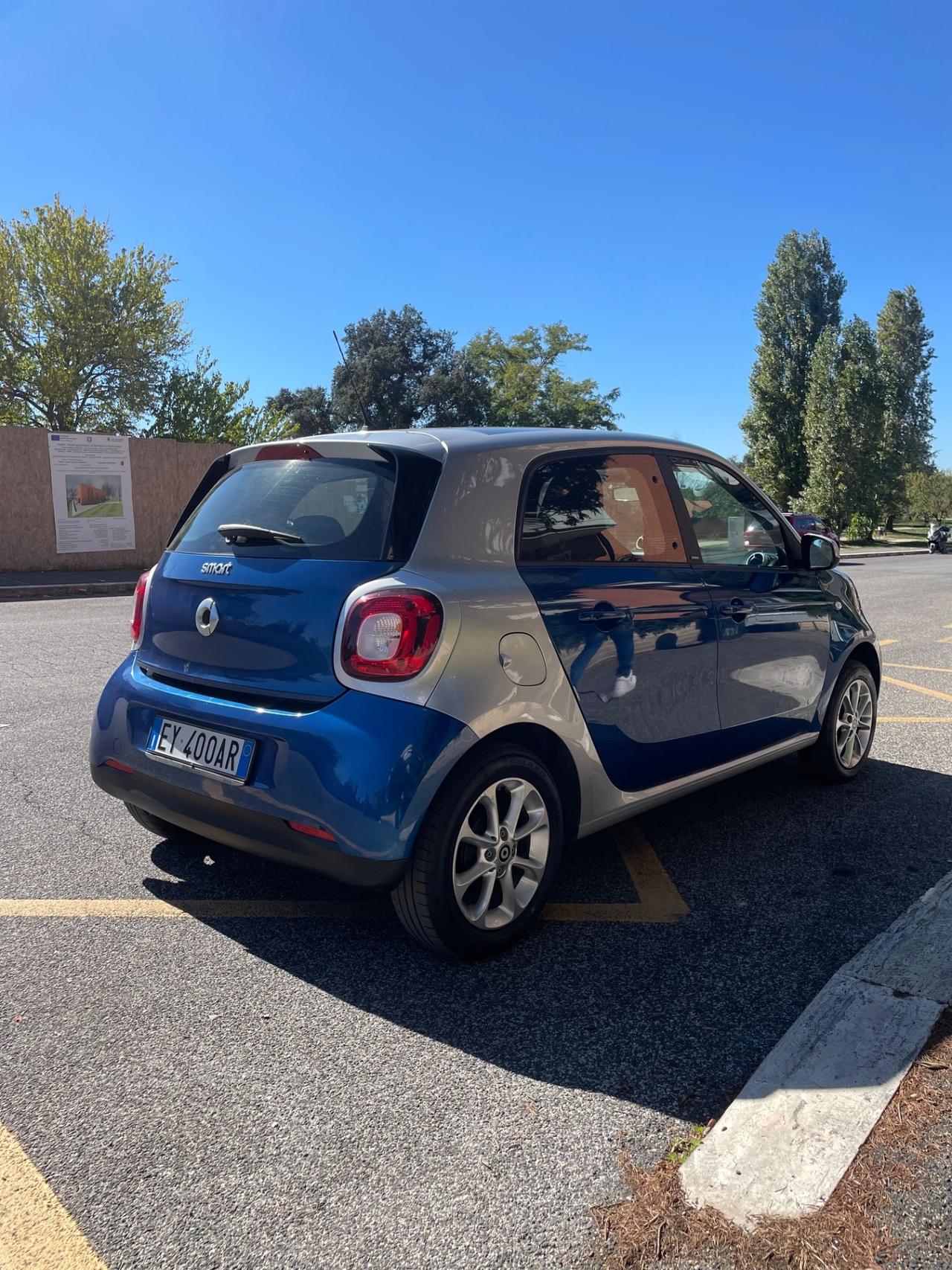Smart ForFour 70 1.0 Passion Neop manutenzione certificata