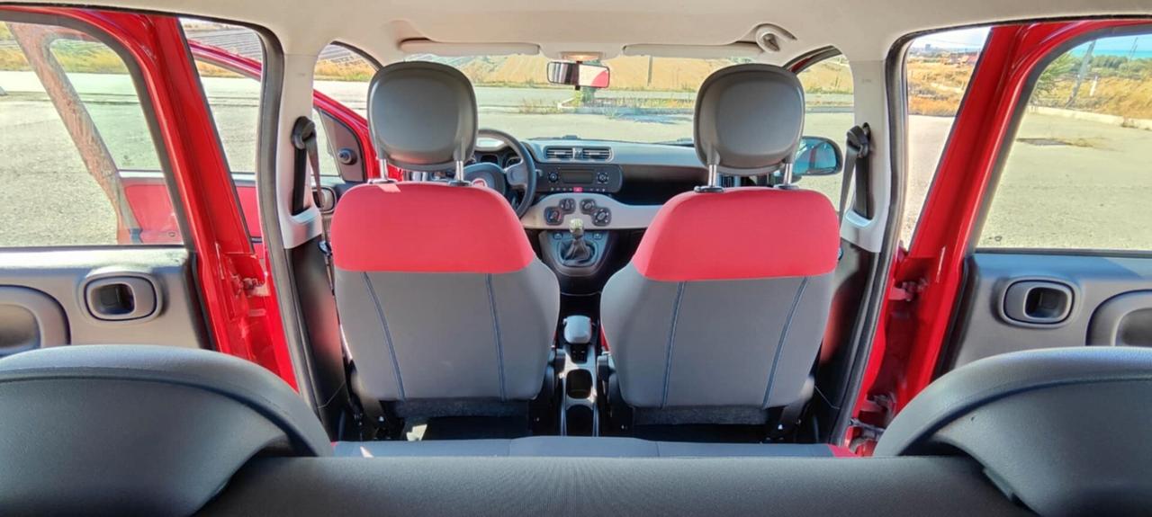 Fiat Panda 0.9 TwinAir Turbo Natural Power Lounge