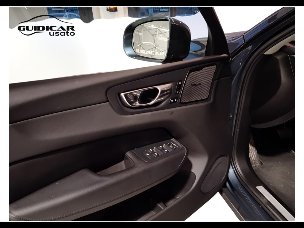 VOLVO XC60 II 2018 - XC60 2.0 b4 Inscription awd auto my20