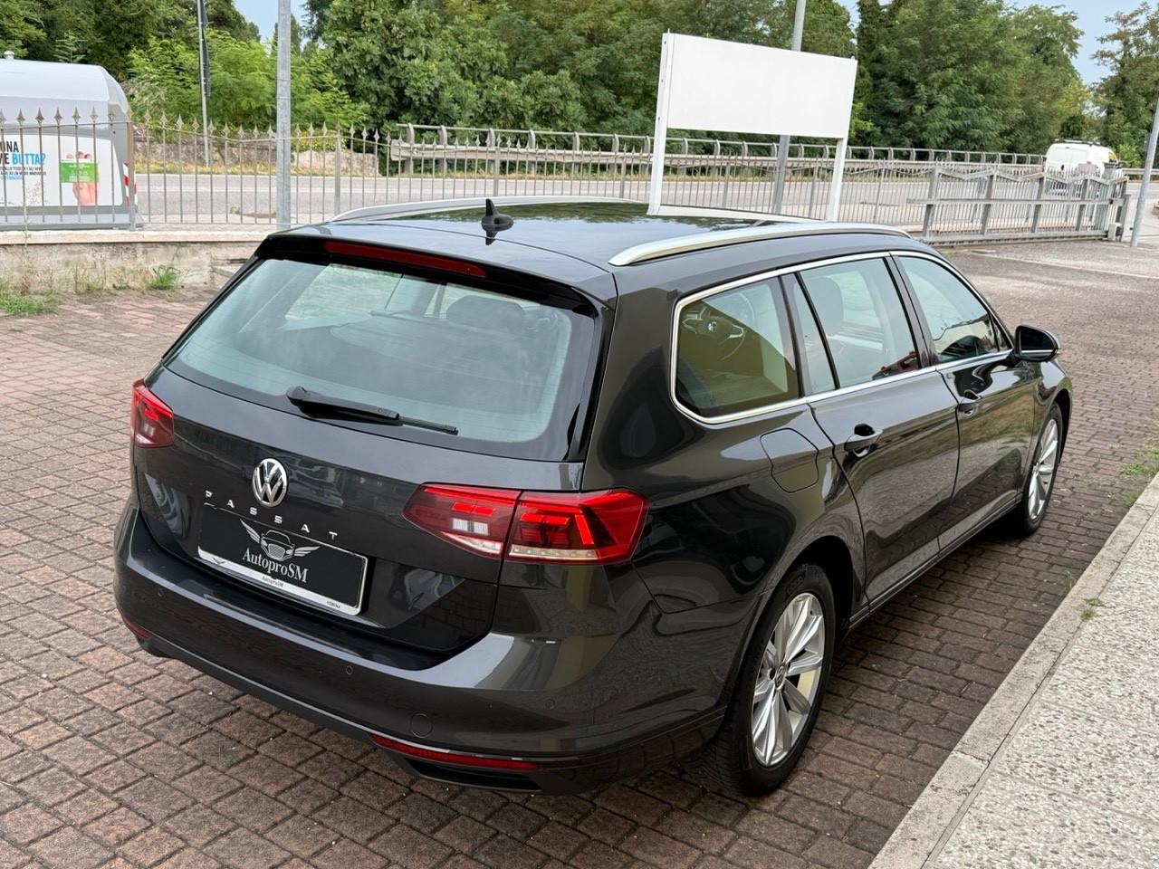 VW PASSAT 2.0D 150CV EVO DSG KEYLESS/CAMERA