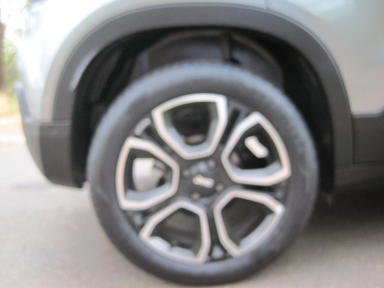 Jeep Avenger 1.2 Turbo 100 CV Summit