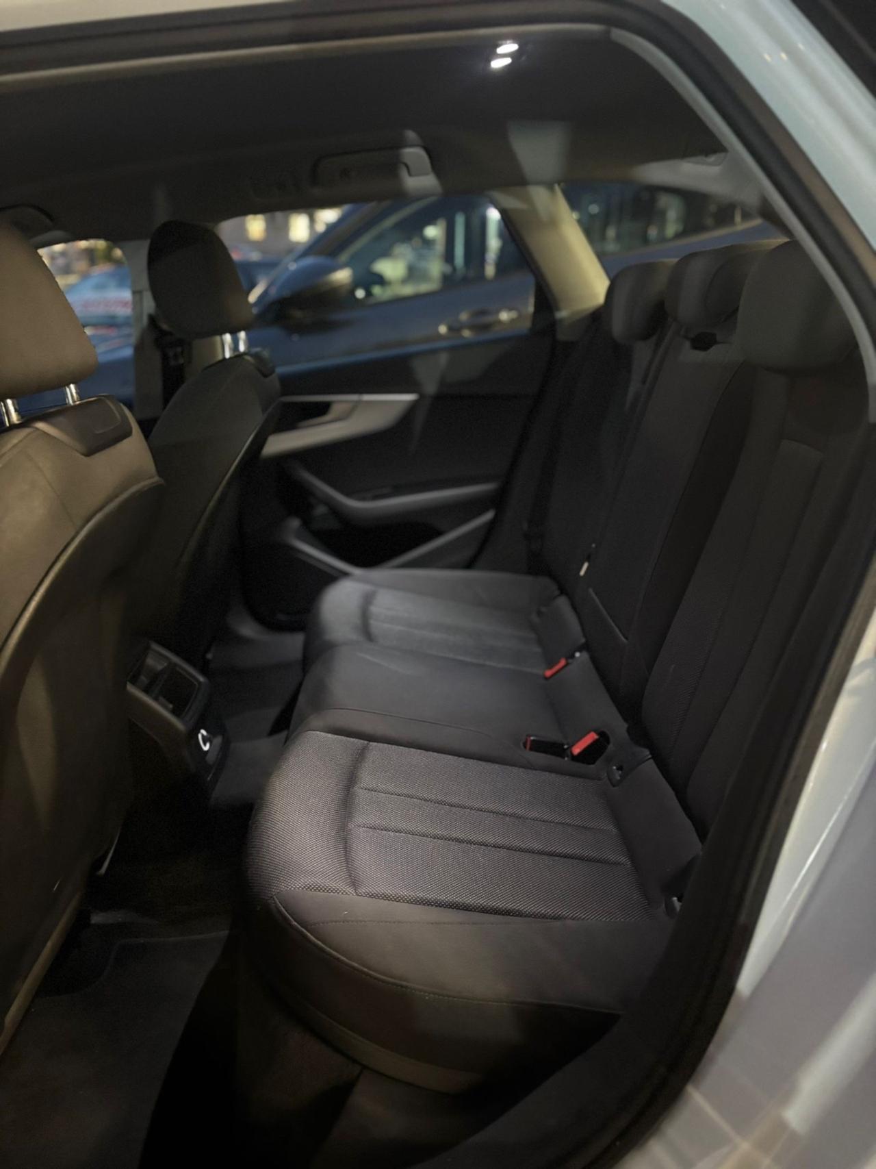 Audi A4 Avant 2.0 TDI 190 CV quattro Design EDITION