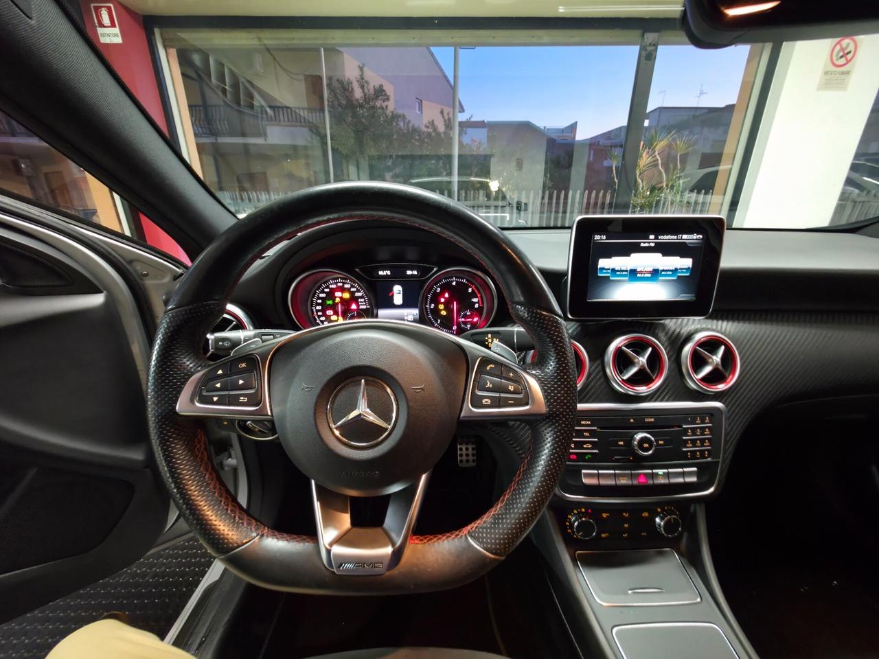 Mercedes-Benz Classe A 180d Automatic Premium 2016 UNICOPRIETARIO