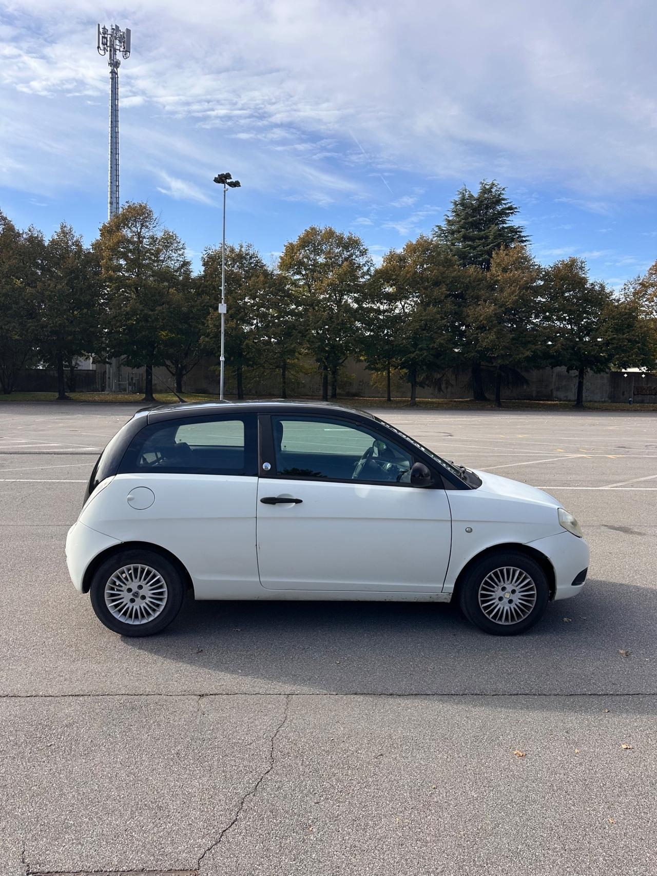 Lancia Ypsilon 1.4 Benzina/GPL