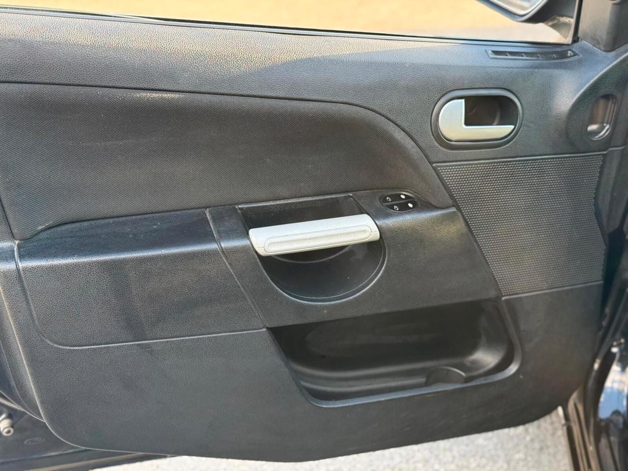 Ford Fiesta 1.4 TDCi UNIPRO PERFETTA AFFARE