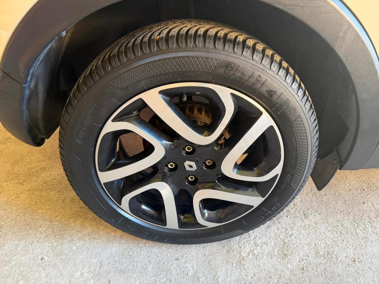 Renault Captur 900cc gpl 12 mesi garanzia-2014