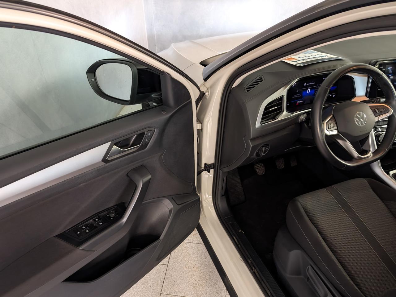 Volkswagen T-Roc 1.0 TSI 110cv Life