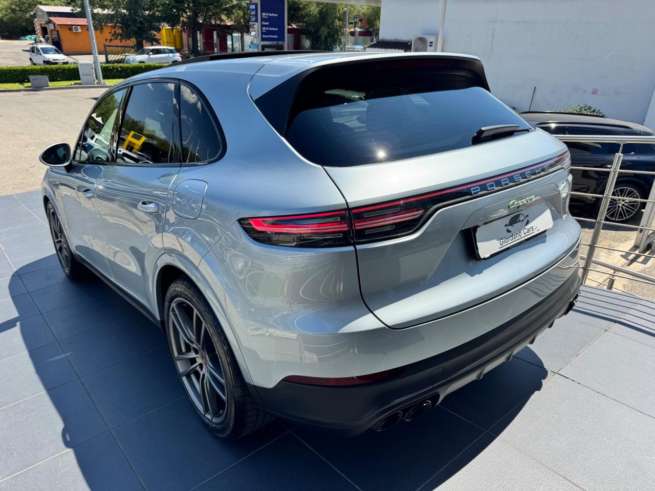 Porsche Cayenne 3.0 V6 E-Hybrid open edition uni pro italiana