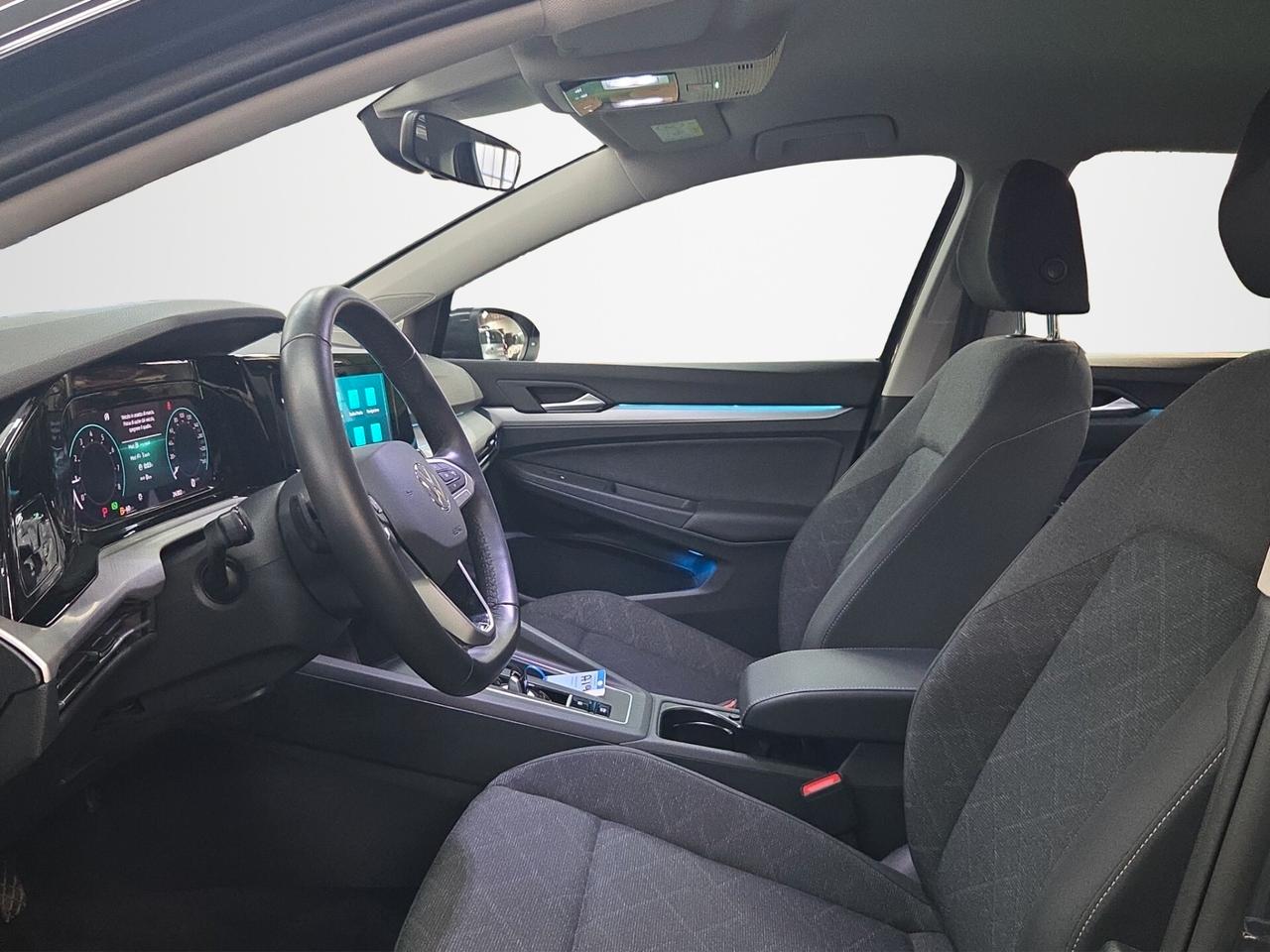 Volkswagen Golf 1.0 eTSI EVO DSG Life