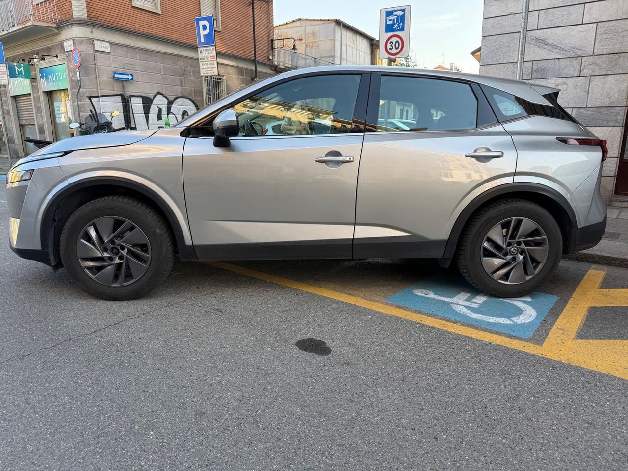 Nissan Qashqai 1.3 DIG-T MHEV Business #10019